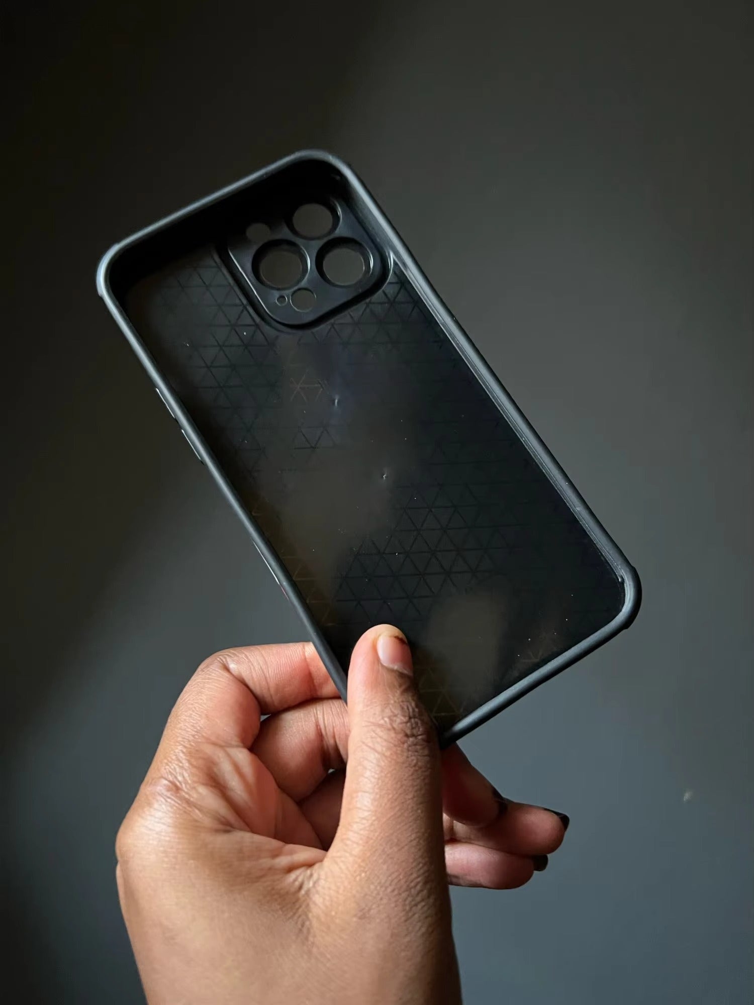 High Quality Apple iPhone Case, MagSafe Compatible, Camera Lens & Screen Protection, Ultra Thin, Shockproof, Magnetic Full All Around Cover – Gradient Wave Silicone Case with Leather Texture & Shockproof Design