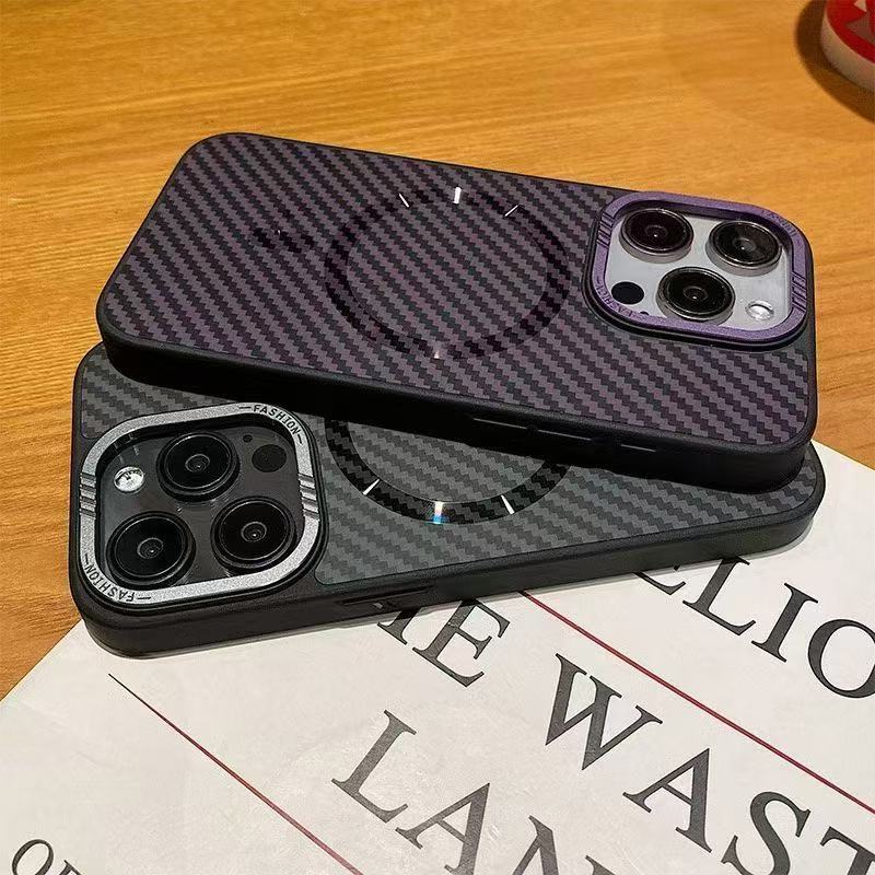 Luxury Magnetic Carbon Fiber iPhone Case – Shockproof MagSafe Wireless Charging Cover with Sleek Texture for iPhone Models