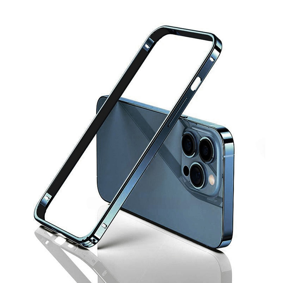 Luxury Ultra-Thin Metal Bumper iPhone Case - Light Aluminum Alloy Frame, Durable Back Protection, Sleek Desert Gold Finish 