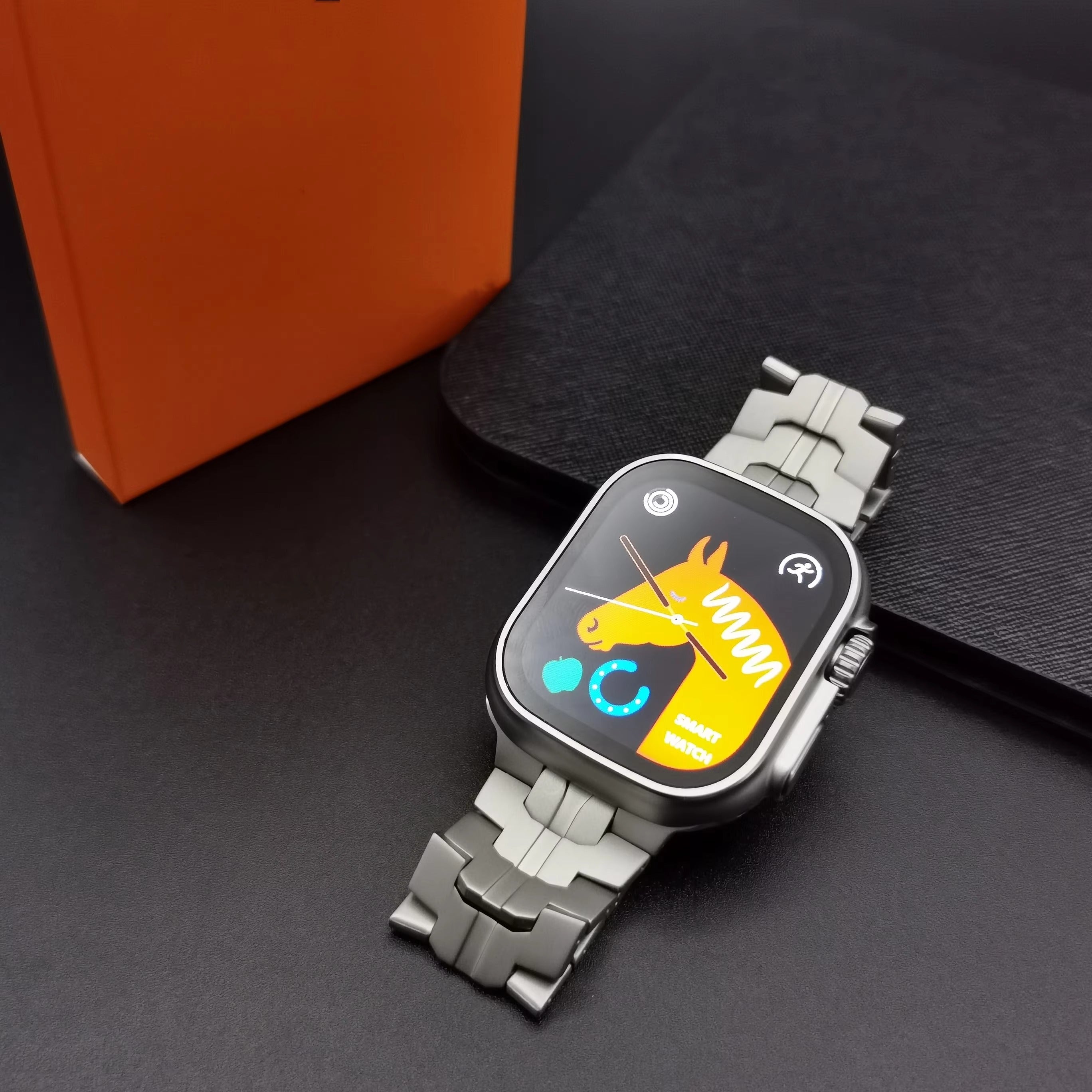 Luxury Titanium Link Watch Band – Men's Business Style Adjustable Metal Bracelet, Durable Steel Strap for 40mm to 49mm 