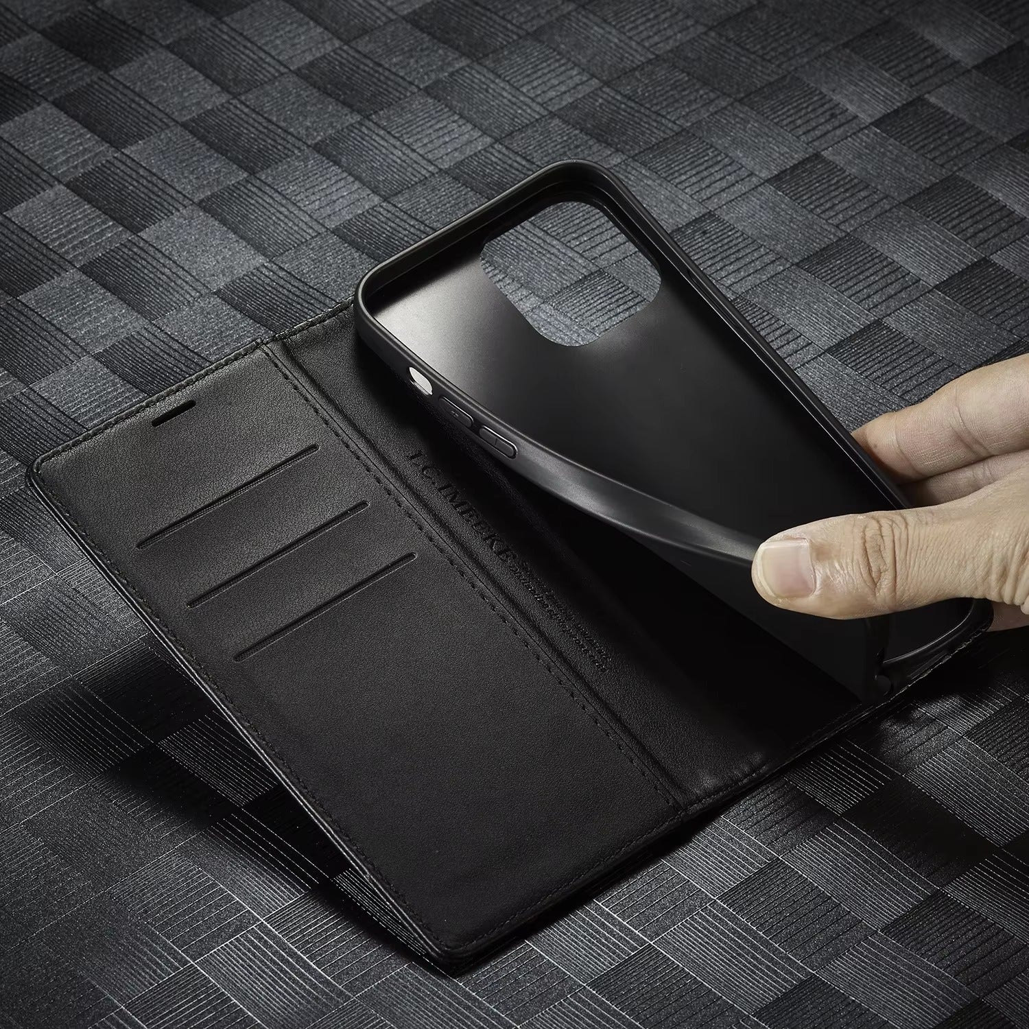 Luxury Carbon Fiber Apple iPhone Case, MagSafe Compatible, Ultra Thin Magnetic Shockproof Full Cover 