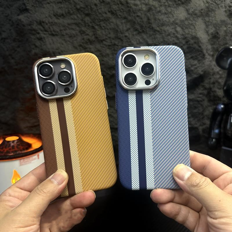 Hit Color Carbon Fiber Texture MagSafe iPhone Case – Wireless Charging Hard PC Cover with Relief Design for iPhone Models